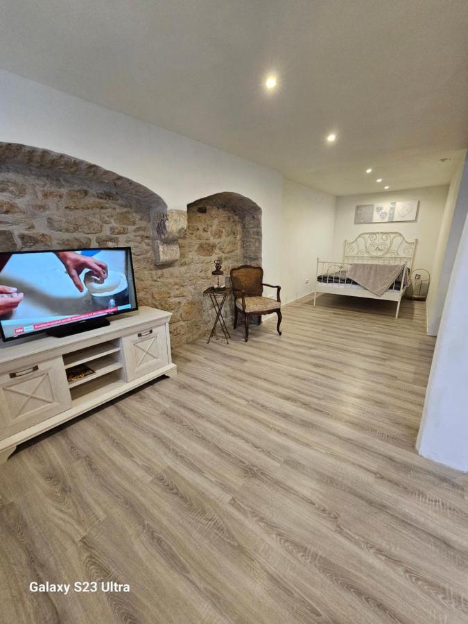 Ferienwohnung ,,Hinter Der Mauer" Hildburghausen Extérieur photo